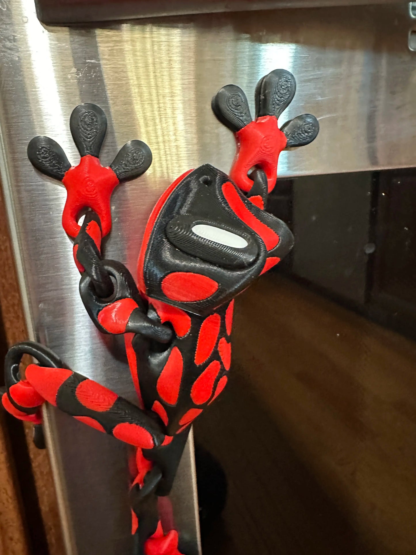 3D Printed Magnetic Blob Frog Figurine
