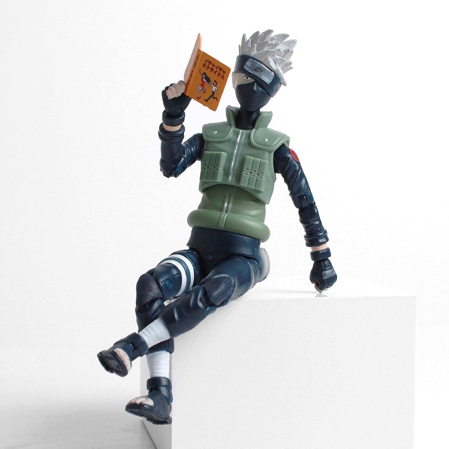 Naruto Kakashi Hatake BST AXN 5" Action Figure