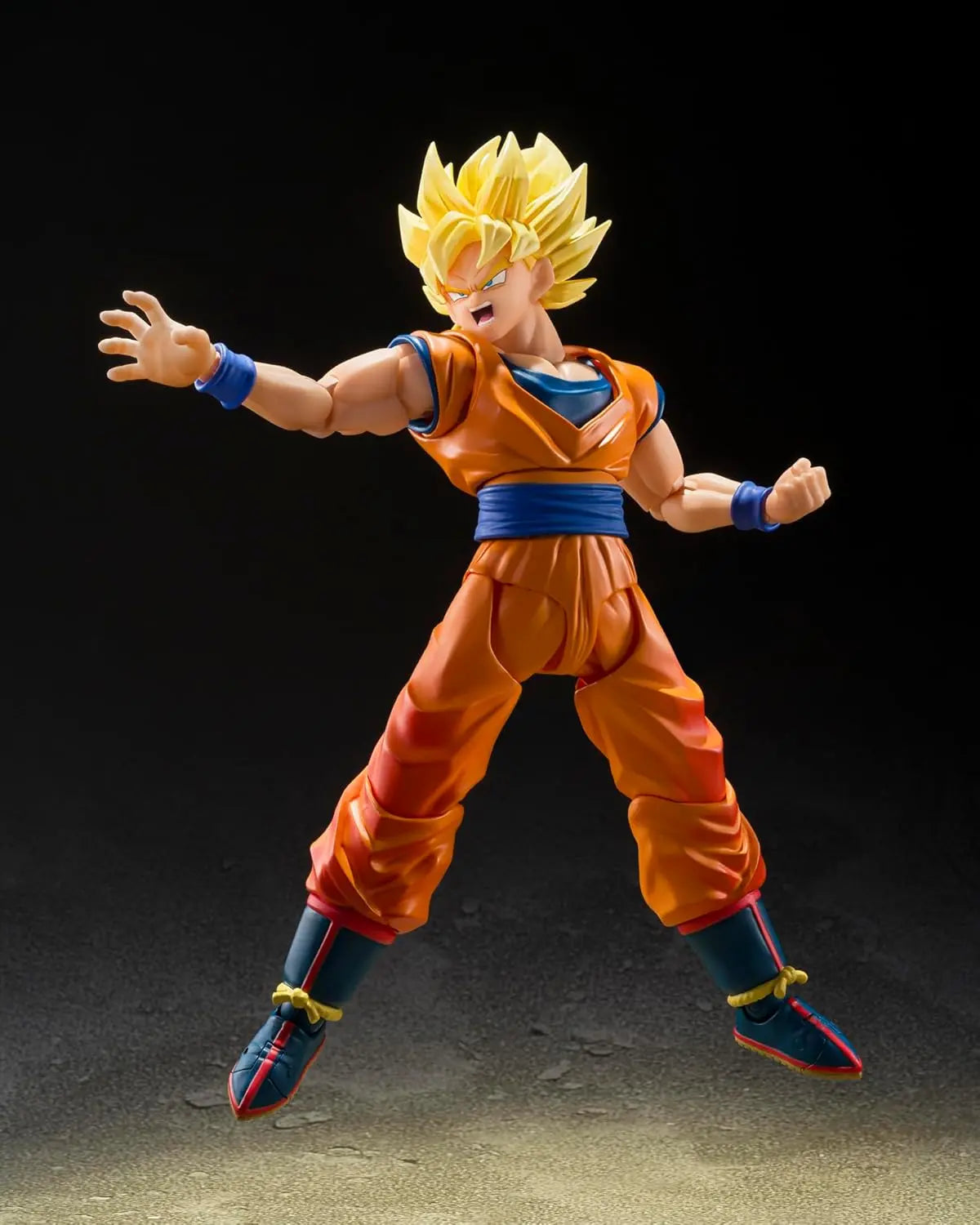 TAMASHII NATIONS - Dragon Ball Z - Super Saiyan Son Goku (The Games Begin) S.H.Figuarts Action Figure