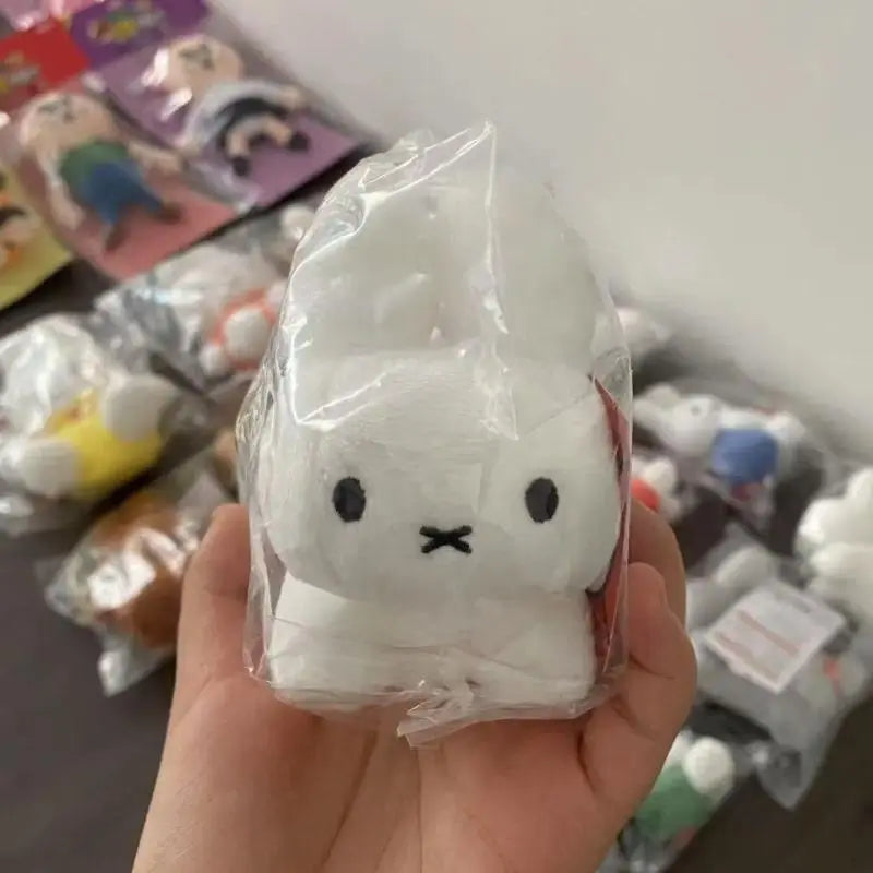 Kawaii Miffy Rabbit Cuddly Handheld Plush Doll Super Adorable White Rabbit Plush Keychain Dopamine Anime Couple Backpack Charms