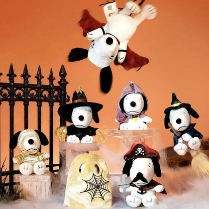 SNOOPY Mischief Party Series Blind Box - Unisex Cute Cartoon Mini Plush, Playful Party Styling, Assorted Designs, Adorable Collectibles, Collectibles Toy, Birthday/Christmas Surprise Gift for Peanuts Fans, Quirky Gifts, Blind Bag Fashion Dolls & Accessori