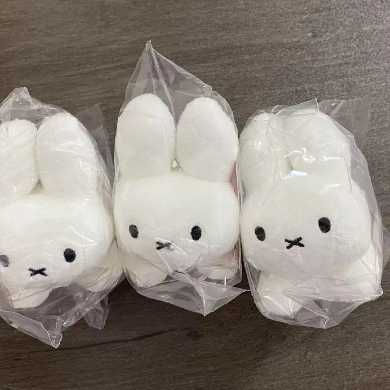 Kawaii Miffy Rabbit Cuddly Handheld Plush Doll Super Adorable White Rabbit Plush Keychain Dopamine Anime Couple Backpack Charms