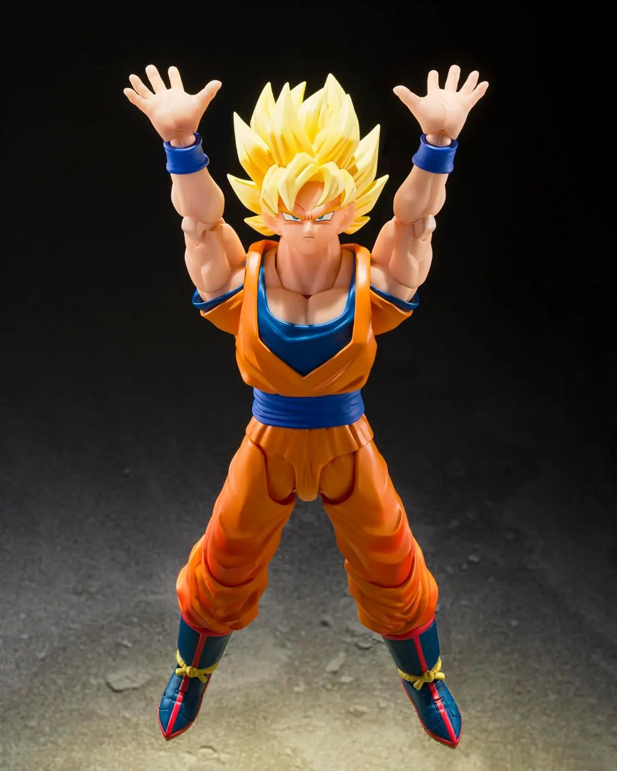 TAMASHII NATIONS - Dragon Ball Z - Super Saiyan Son Goku (The Games Begin) S.H.Figuarts Action Figure